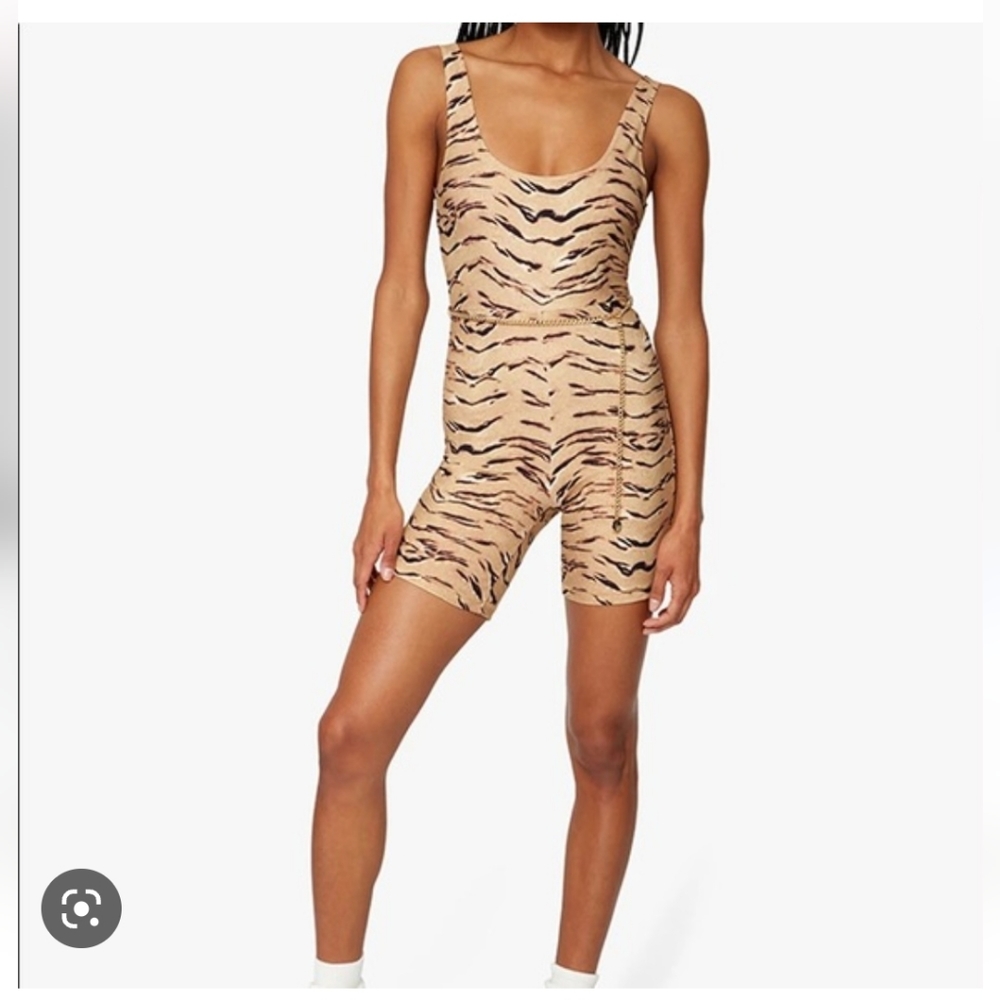 WEWOREWHAT | TIGER scoop bodysuit animal print tan black sz XS